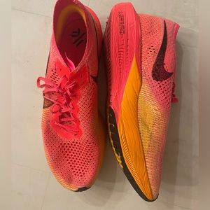Mens VaporFly 3% Running Shoe